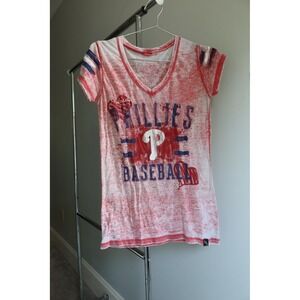 5th & Ocean Philadelphia Phillies Women's Red V-Neck T-Shirt Baseball